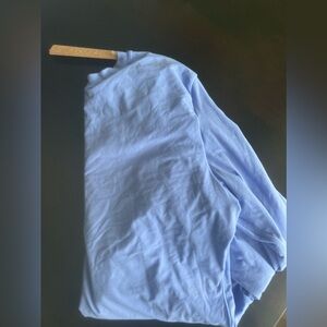 NWT SKIMS Fits Everybody Long Sleeve Crewneck Bodysuit
Cielo Size M